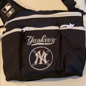 NWOT NY Yankees diaper bag by Diaper Dude